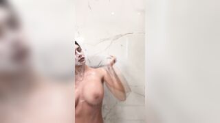 Mia Khalifa Shower Full Topless Tits Onlyfans Livestream Video - PornhubApp.com