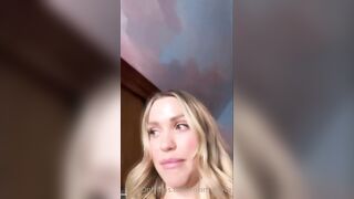 Mia Malkova Orgasm While Streaming Twitch Onlyfans Video - PornhubApp.com