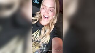 Mia Malkova Orgasm While Streaming Twitch Onlyfans Video - PornhubApp.com