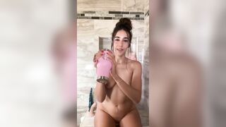 Izzy Green Nude Shower Tease OnlyFans Video Leaked - PornhubApp.com