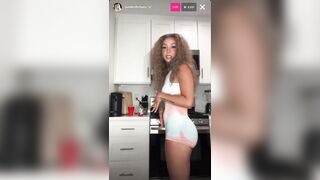 Brittany Renner Talks Tits And Pussy Livestream Leaked - PornhubApp.com